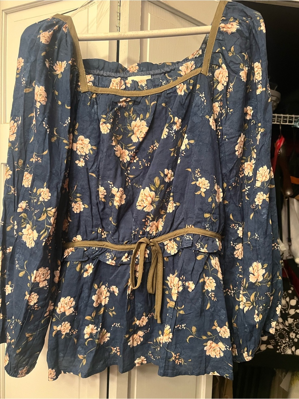 Hayden Navy Floral Long-Sleeve Peplum top with Cream Blooms adorable!!
